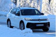 或將搭載高爾夫R動力 疑似大眾Tiguan R諜照